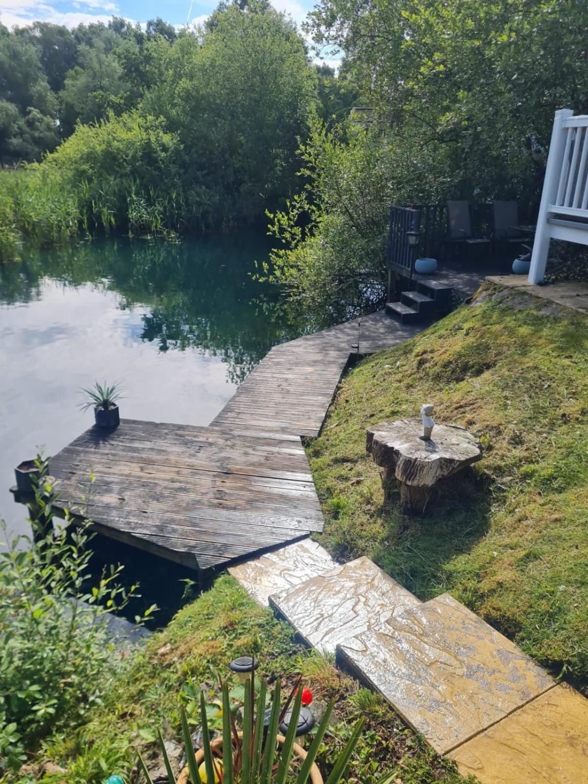 Luxury Lakeside Caravan With Hottub And Private Fishing Peg, Tattershall Lakes 外观 照片